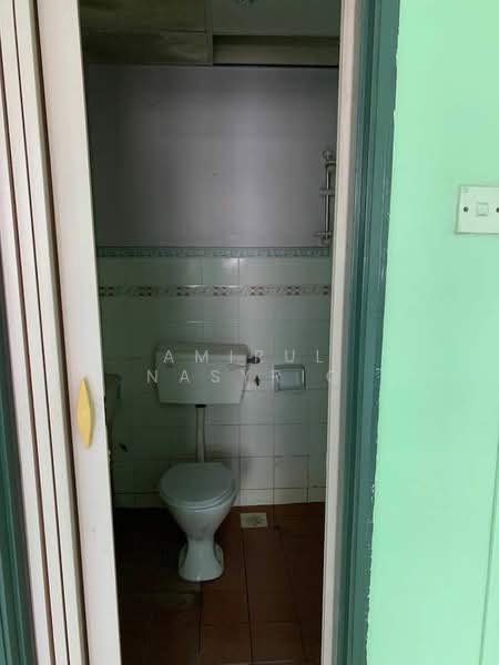 Pangsapuri untuk Disewa di Prima Saujana - Amirul Nasyriq - Bathroom - PropertyGuru.com.my