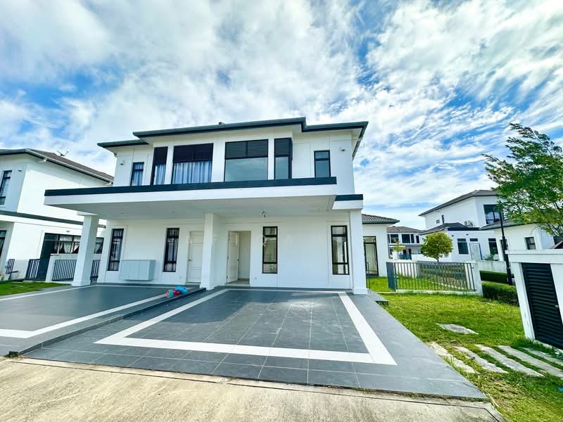 Rumah Teres 2 Tingkat untuk Dijual di Eco Grandeur (Puncak Alam) - Afiqah . - Exterior - PropertyGuru.com.my