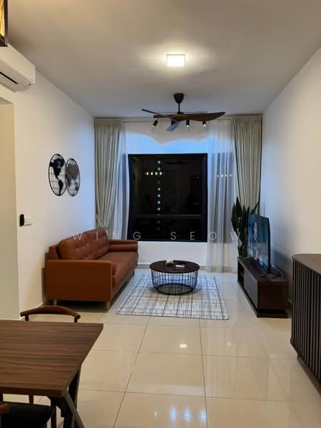 Servis Apartment untuk Disewa di Quinn Residence - Wing Seow - Living Room - PropertyGuru.com.my