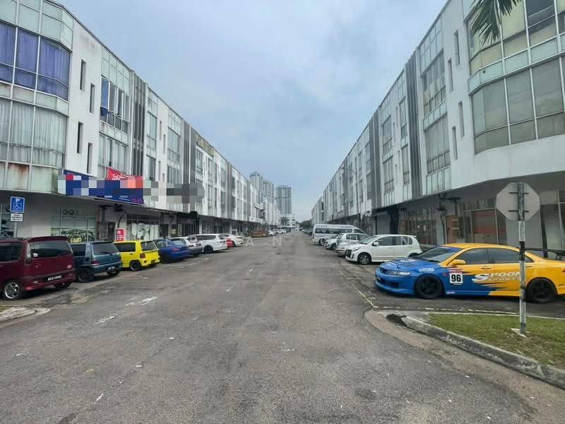 Shop for Sale in Johor Bahru (Johor) - Herman Chen - Exterior - PropertyGuru.com.my