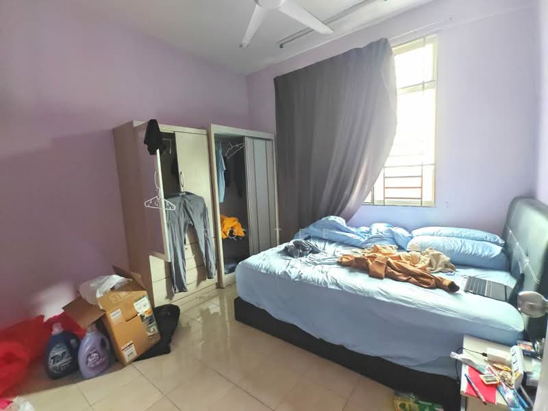Apartment for Sale at Indah Court Apartment - RQ Tee - Bedroom - PropertyGuru.com.my