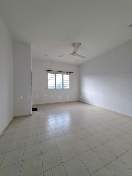 2-storey Terraced House for Rent in Ipoh (Perak) - Justine Chin - Living Room - PropertyGuru.com.my