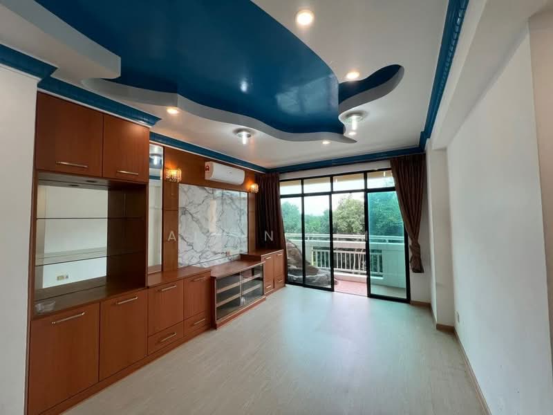 Pangsapuri untuk Dijual di Parkview Towers - Alvin Sim - Living Room - PropertyGuru.com.my