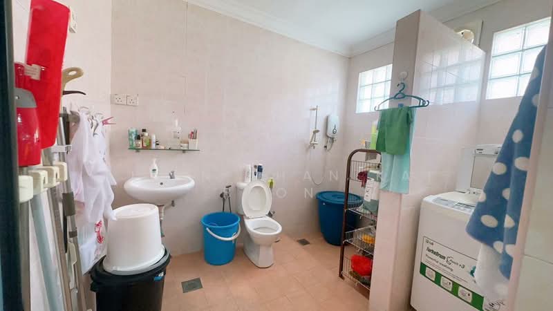 2-storey Terraced House for Sale in Melaka City (Melaka) - Alvin Chan Kai Boon - Bathroom - PropertyGuru.com.my