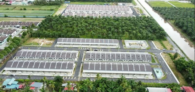 1-storey Terraced House for Sale in Sabak Bernam (Selangor) - Dr Shahril Nizam - Exterior - PropertyGuru.com.my