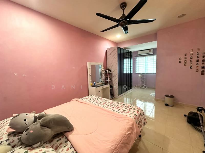 2-storey Terraced House for Sale in Taman Nusa Indah (Iskandar Puteri (Nusajaya)) - Daniel Yong - Bedroom - PropertyGuru.com.my