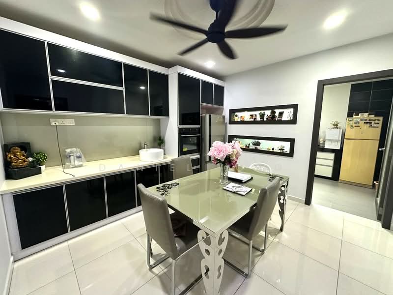 2-storey Terraced House for Sale in Taman Nusa Indah (Iskandar Puteri (Nusajaya)) - Daniel Yong - Kitchen - PropertyGuru.com.my