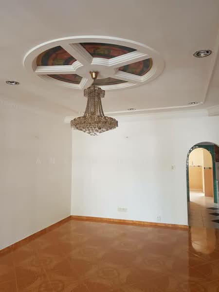 For Rent - Jalan Indah 19 Bukit Indah