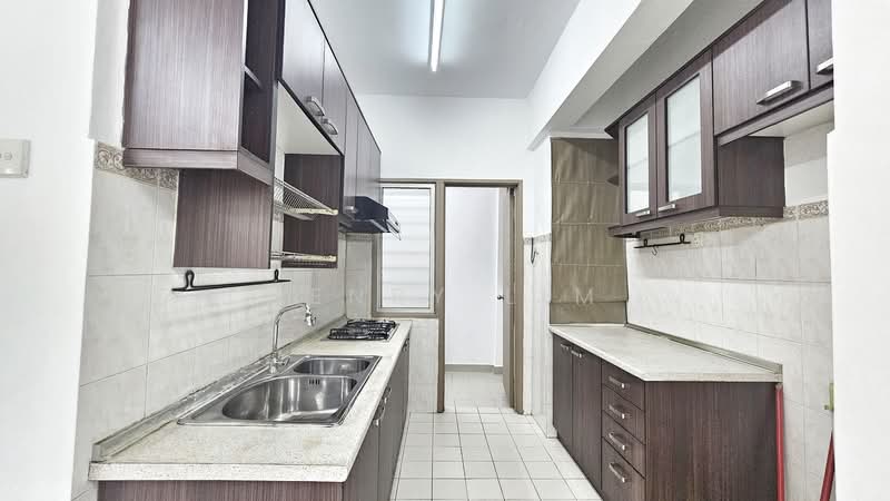 Kondominium untuk Dijual di Pelangi Damansara - Henry Lim - Kitchen - PropertyGuru.com.my