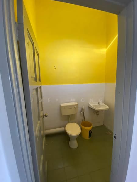 Rumah Teres 2 Tingkat untuk Disewa di Taman Puchong Indah (Puchong) - Joey Wong - Bathroom - PropertyGuru.com.my