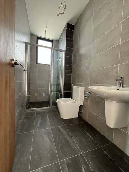Rumah Teres 3 Tingkat untuk Dijual di BANDAR PUCHONG JAYA (Puchong) - Carrey Chiah - Bathroom - PropertyGuru.com.my