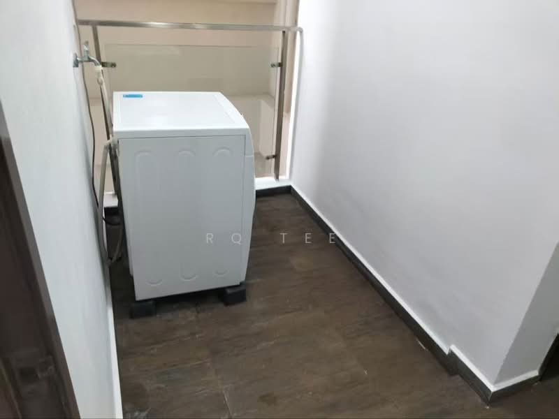 Condominium for Rent at Bay Point @ Country Garden Danga Bay - RQ Tee - Interior - PropertyGuru.com.my