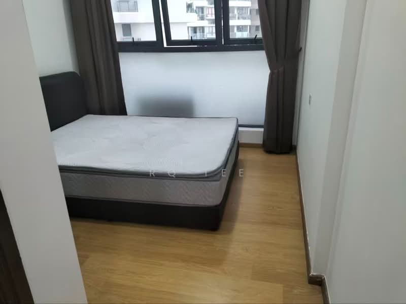 Condominium for Rent at Bay Point @ Country Garden Danga Bay - RQ Tee - Bedroom - PropertyGuru.com.my