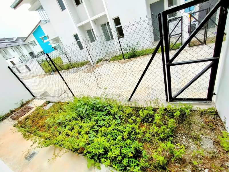 Rumah Teres untuk Dijual di Sepang (Selangor) - Mudz Salahuddin - Exterior - PropertyGuru.com.my