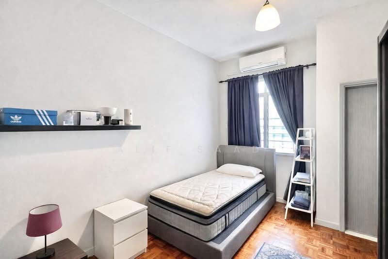 Rumah Teres 2 Tingkat untuk Dijual di Usj 9 (Subang Jaya) - Alif Saad - Bedroom - PropertyGuru.com.my
