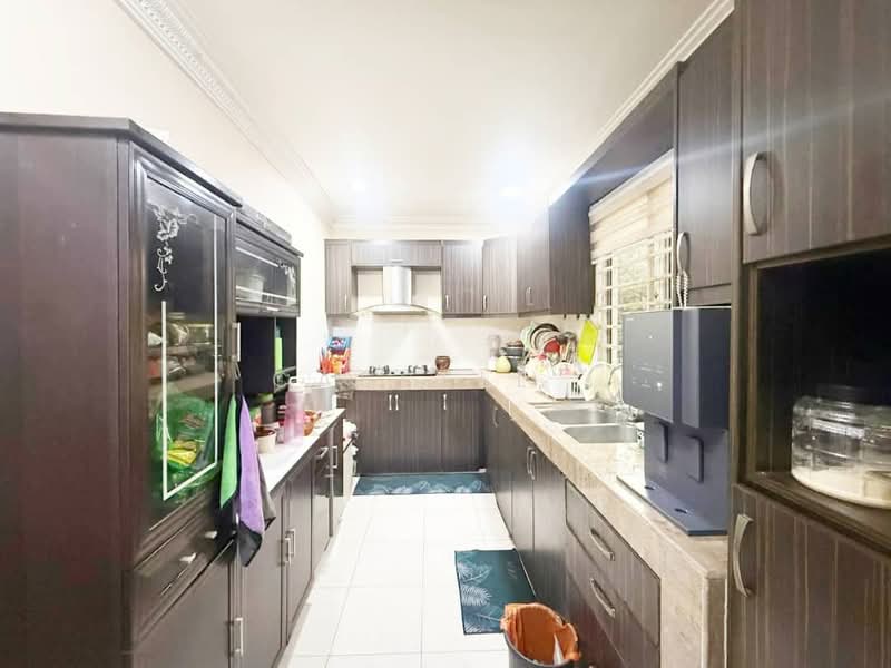 1-storey Terraced House for Sale in Bandar Saujana Putra (Tanjong Duabelas) - Cassell . - Kitchen - PropertyGuru.com.my
