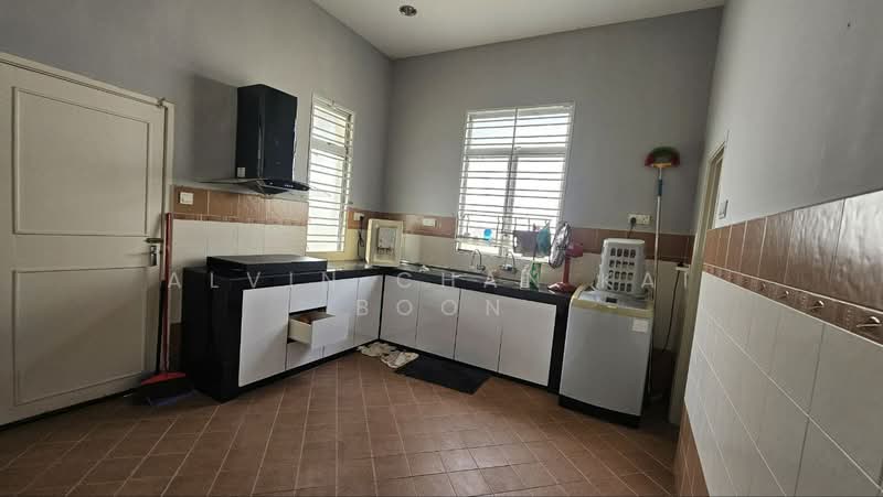 Rumah Teres 1 Tingkat untuk Dijual di Taman Krubong Jaya (Krubong) - Alvin Chan Kai Boon - Kitchen - PropertyGuru.com.my