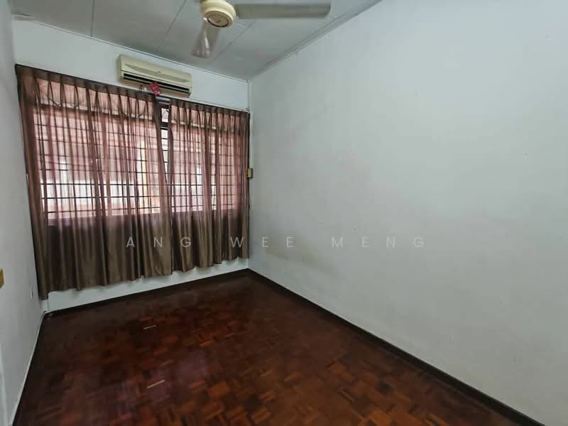 2-storey Terraced House for Sale in Taman Bukit Mewah (Tampoi) - Ang Wee Meng - Interior - PropertyGuru.com.my