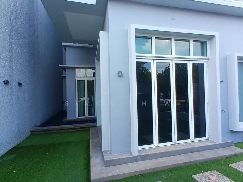 3-storey Terraced House for Sale in Putra Heights (Subang Jaya) - Simon Chew - Exterior - PropertyGuru.com.my