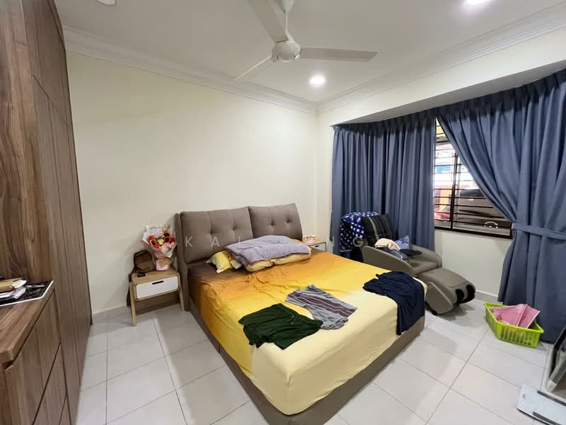Rumah Teres 1 Tingkat untuk Dijual di Skudai (Johor) - Kai Jing - Bedroom - PropertyGuru.com.my
