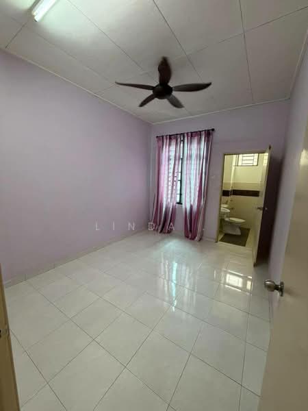 Rumah Teres 2 Tingkat untuk Dijual di Johor Bahru (Johor) - Linda . - Bathroom - PropertyGuru.com.my