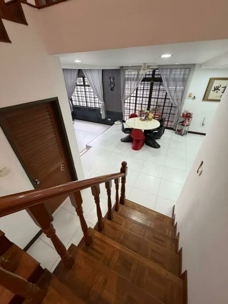 Semi-Detached House for Sale in Taman Perling (Perling) - Eva Siow - Dining Room - PropertyGuru.com.my