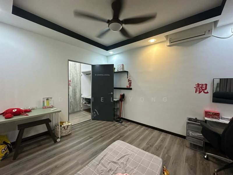 Service Residence for Sale at The Garden Residences - Daniel Yong - Bedroom - PropertyGuru.com.my