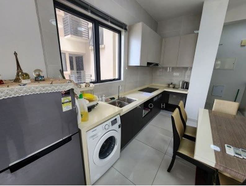 Condominium for Rent at Bay Point @ Country Garden Danga Bay - Jessy Koh - Kitchen - PropertyGuru.com.my