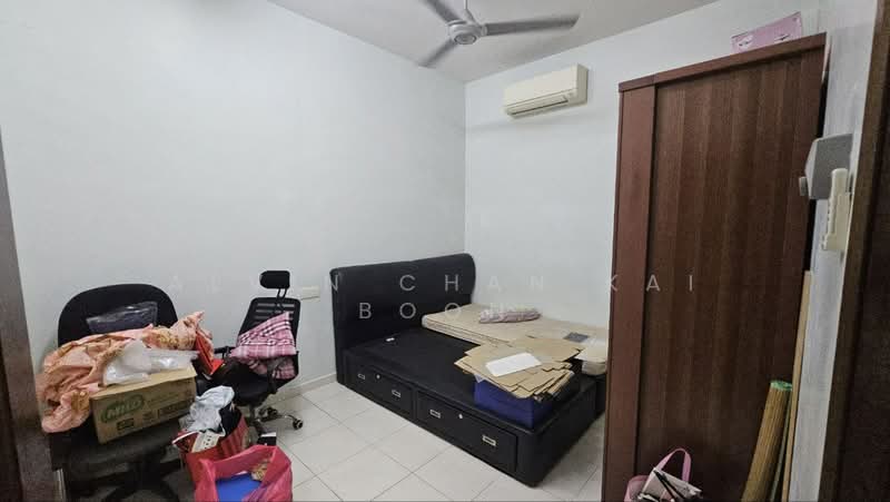 1-storey Terraced House for Sale in Ayer Keroh (Melaka) - Alvin Chan Kai Boon - Bedroom - PropertyGuru.com.my