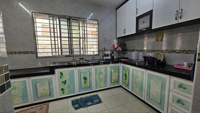 1-storey Terraced House for Sale in Ayer Keroh (Melaka) - Alvin Chan Kai Boon - Kitchen - PropertyGuru.com.my