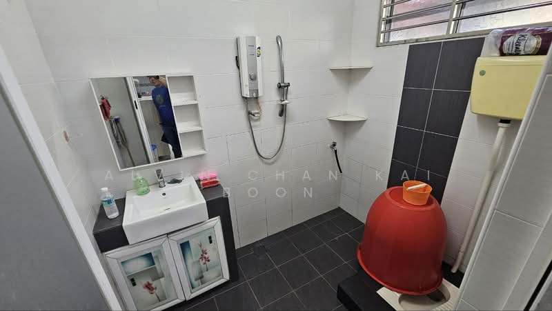 1-storey Terraced House for Sale in Ayer Keroh (Melaka) - Alvin Chan Kai Boon - PropertyGuru.com.my