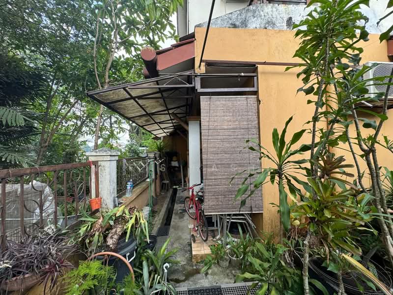 2-storey Terraced House for Sale in Alam Damai (Cheras) - Nafis Hashim - Exterior - PropertyGuru.com.my