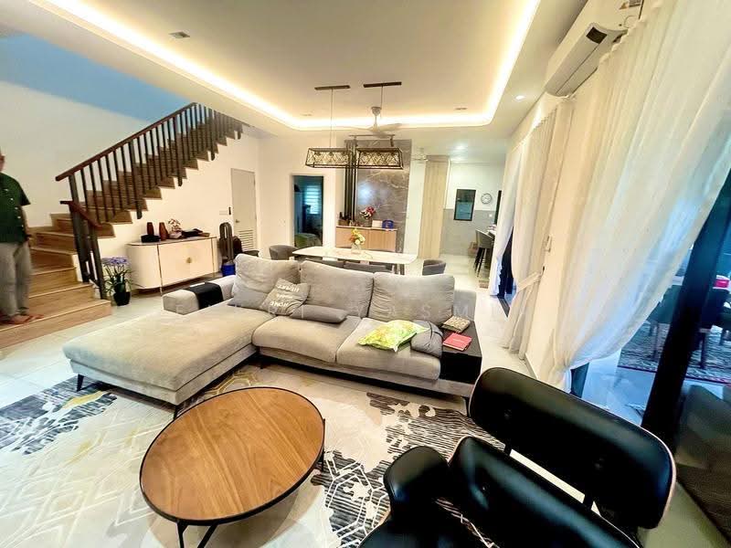 Rumah Kluster untuk Dijual di Setia Ecohill (Semenyih) - Fikri Yasmin - Living Room - PropertyGuru.com.my