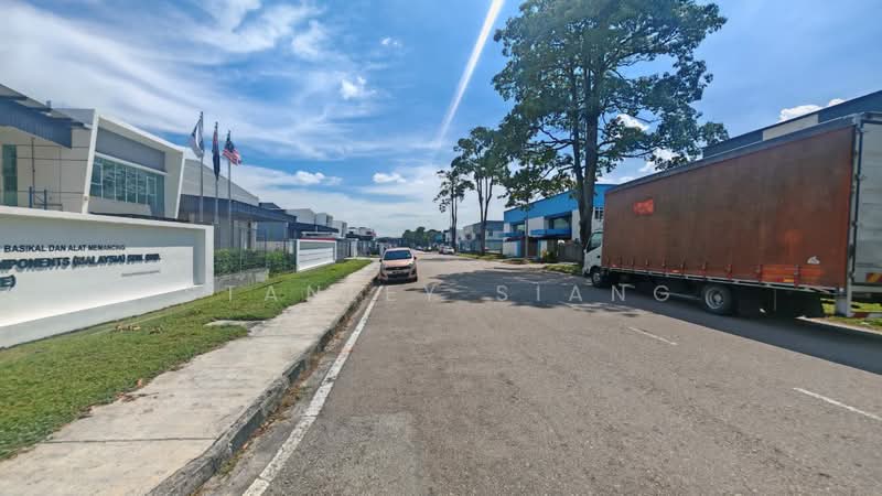 Semi-D Factory for Sale in Pekan Nanas (Johor) - Stanley Siang - Exterior - PropertyGuru.com.my