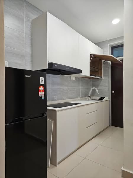 Condominium for Rent at KSL Residence 2 @ Kangkar Tebrau - Finn Aw - Kitchen - PropertyGuru.com.my