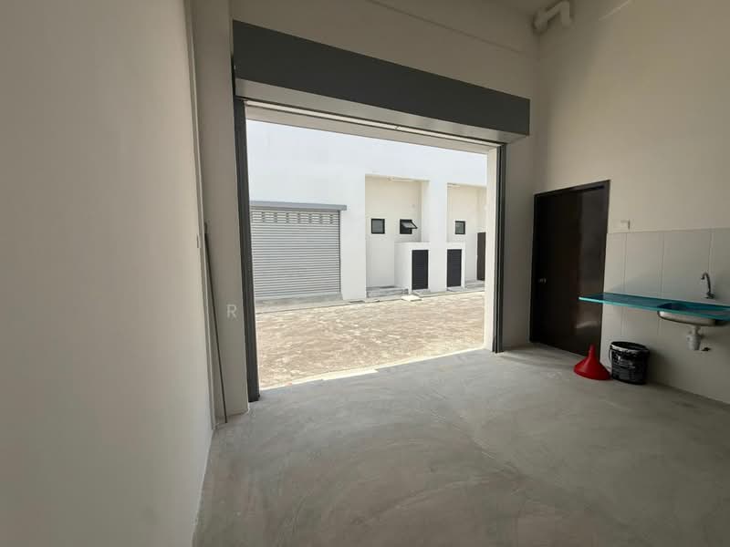 Kedai / Pejabat untuk Disewa di Johor Bahru (Johor) - Ray Wong - PropertyGuru.com.my