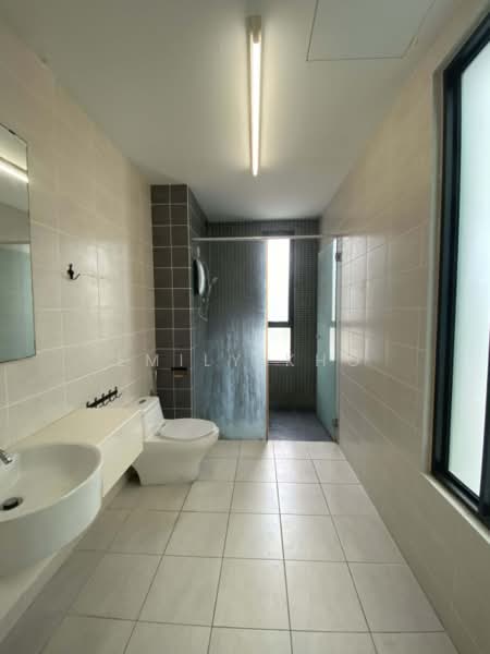 Rumah Bandar untuk Dijual di Shah Alam (Selangor) - Emily Kho - Bathroom - PropertyGuru.com.my