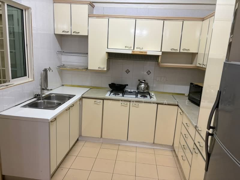 Condominium for Rent at Gold Coast Resort Condominium - Teoh Syndicate - Kitchen - PropertyGuru.com.my