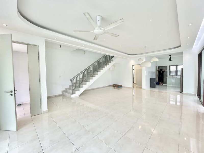 Rumah Teres 2 Tingkat untuk Dijual di Batu Arang (Selangor) - Alif Saad - PropertyGuru.com.my