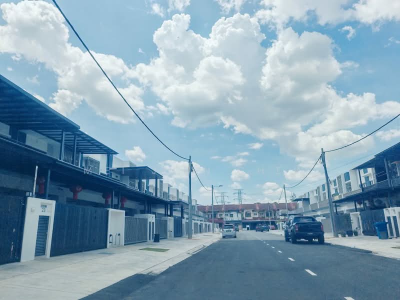 Rumah Teres 2 Tingkat untuk Dijual di TAMAN PUCHONG UTAMA (Puchong) - MEI JIUN CHEW - Exterior - PropertyGuru.com.my