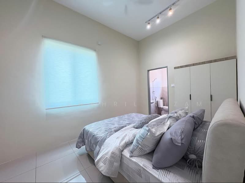 2-storey Terraced House for Sale in Sabak Bernam (Selangor) - Dr Shahril Nizam - Bedroom - PropertyGuru.com.my