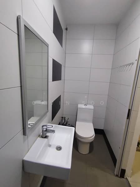 Office for Sale in Johor Bahru (Johor) - Gavin Soo - Bathroom - PropertyGuru.com.my