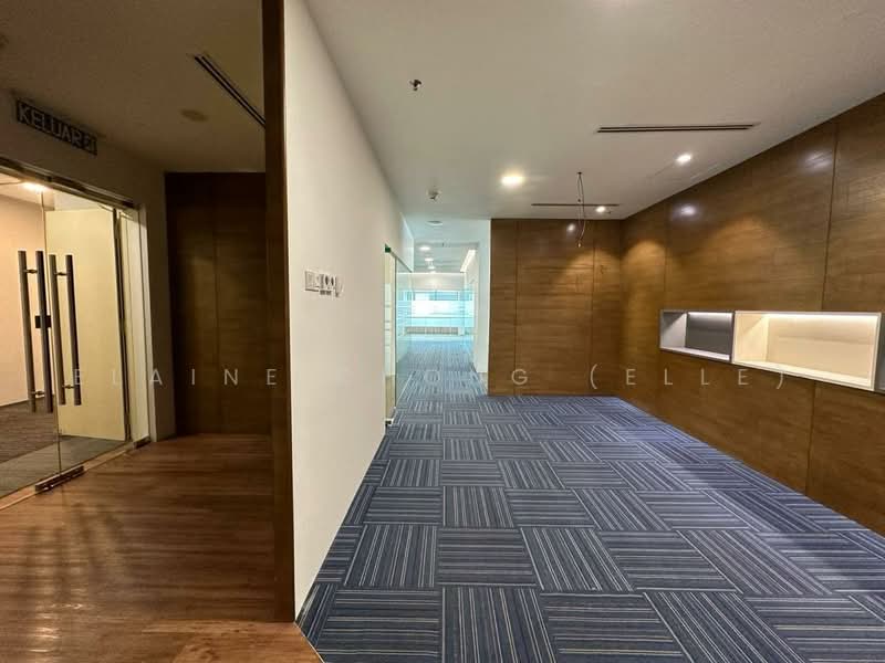Office for Rent in KLCC (KL City Centre) - Elaine Chong (Elle) - Corridor - PropertyGuru.com.my