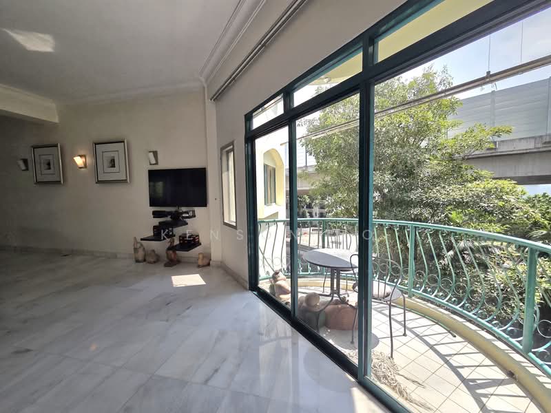 Kondominium untuk Dijual di Wickham Manor - Kenson Ho - Living Room - PropertyGuru.com.my