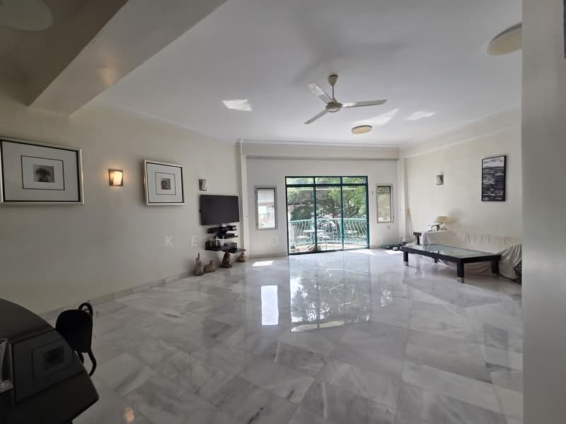 Kondominium untuk Dijual di Wickham Manor - Kenson Ho - Living Room - PropertyGuru.com.my