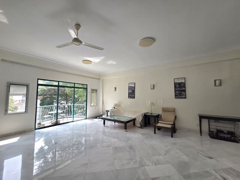 Kondominium untuk Dijual di Wickham Manor - Kenson Ho - Living Room - PropertyGuru.com.my