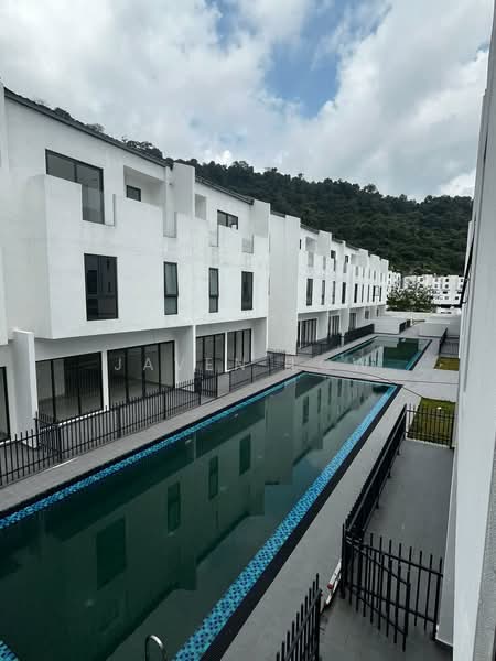 4-storey Terraced House for Sale in Damansara Perdana (Selangor) - Javen Low - PropertyGuru.com.my