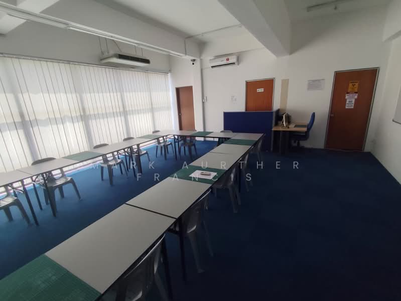 Terrace Factory for Sale in Sek 34,Taman Industri Desa Kemuning (Shah Alam) - Mark Aurther Francis - Interior - PropertyGuru.com.my