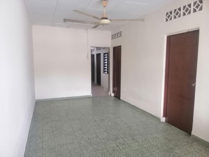 Terraced House for Rent in Seksyen 8 (Petaling Jaya) - CCS Shan - Interior - PropertyGuru.com.my