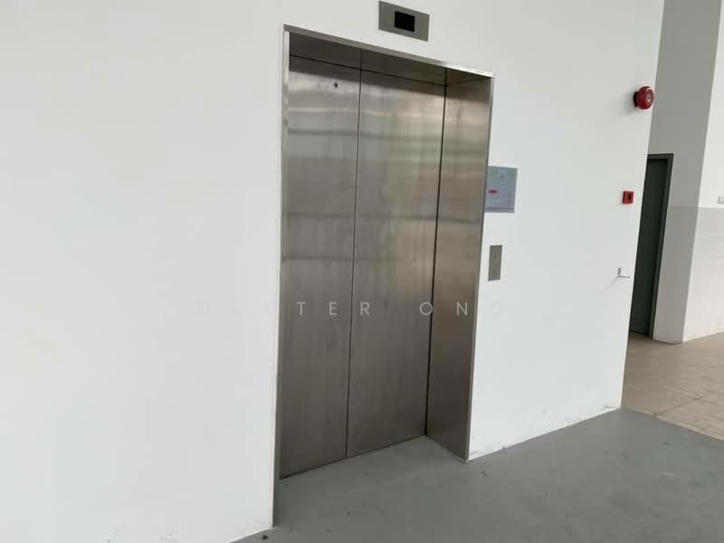 Kilang untuk Dijual di Seksyen 26 (Shah Alam) - Dexter Ong - Corridor - PropertyGuru.com.my